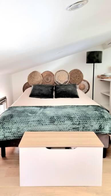 Appartement Cocon Sous Les Toits - Metro Jeanne D'arc - Gare *